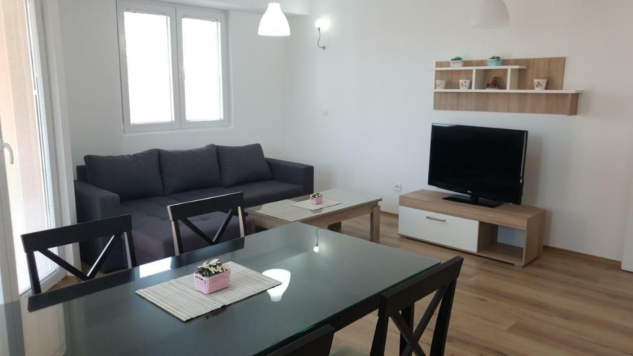 Elsie Apartment Ohrid Bagian luar foto