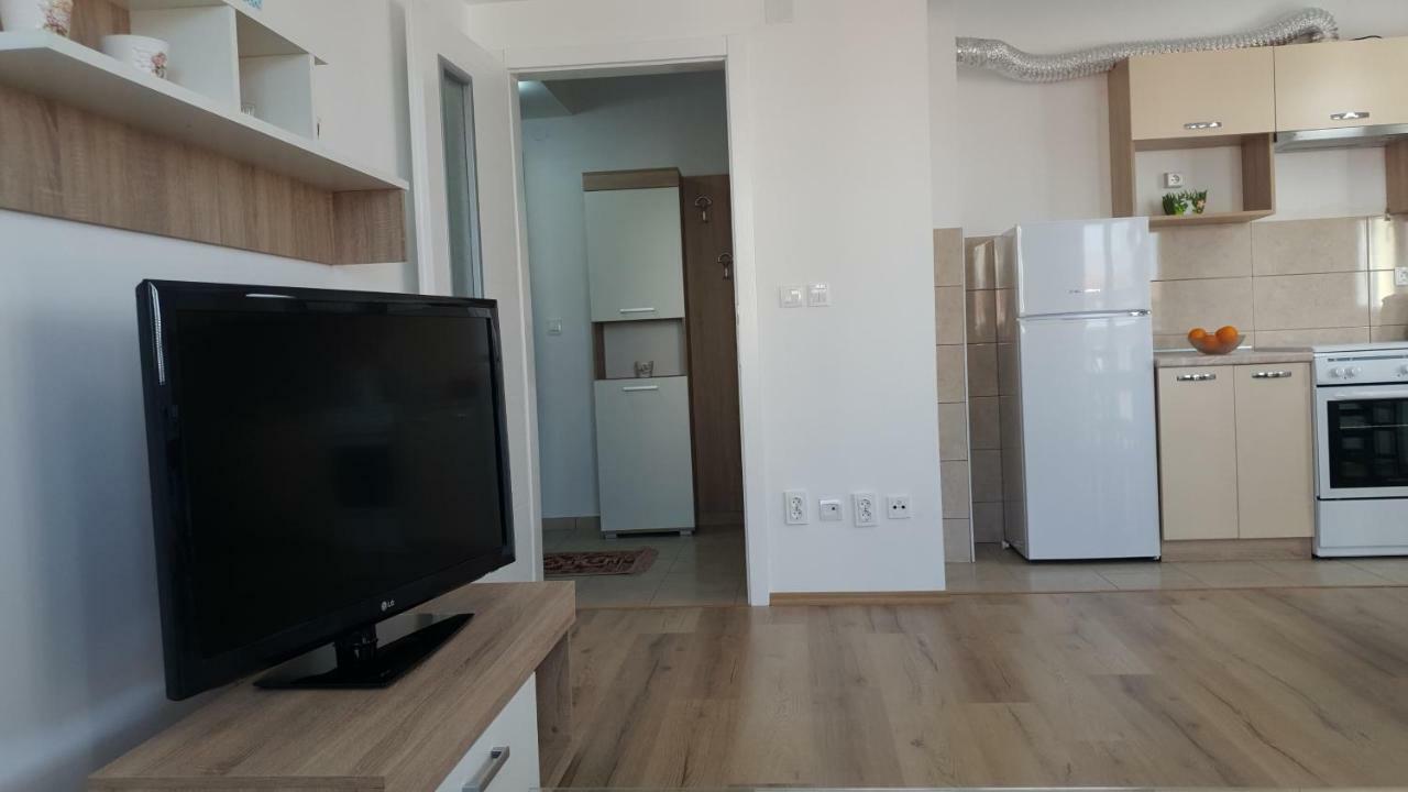 Elsie Apartment Ohrid Bagian luar foto